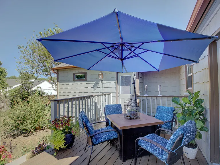 2847 E 22nd St — Photo 25