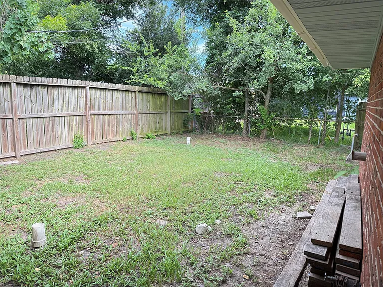 1434 Marleen St — Photo 30