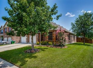 319 Sugarberry Ln, Fate, TX 75087