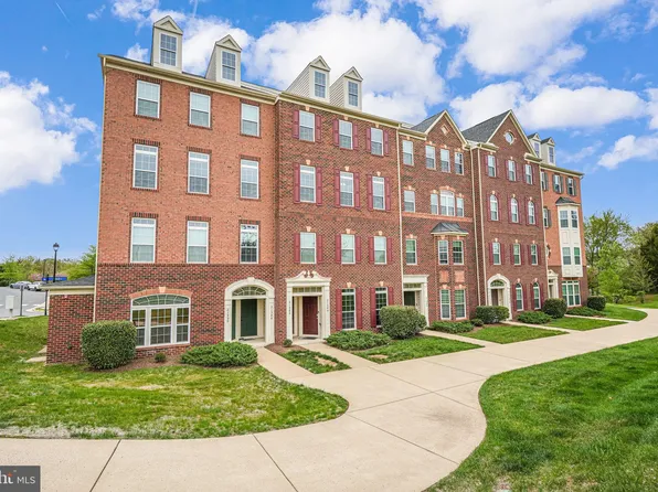 21586 Zuknick Ter, Ashburn, VA 20147