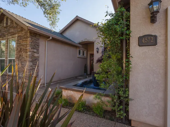 4572 Big Horn Dr, Redding, CA 96002