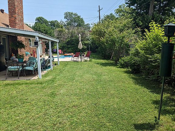 Lawn darts/Cornhole area