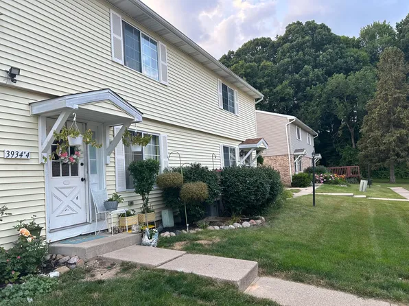 3934 Hunters Ridge Dr APT 4, Lansing, MI 48911