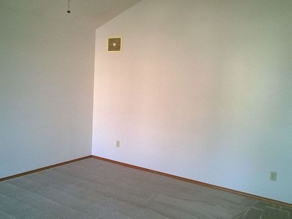 4th image of 3510 NE 155th Ave