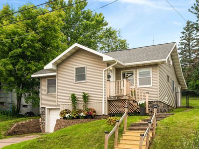1015 W 6th St, Duluth, MN, 55806