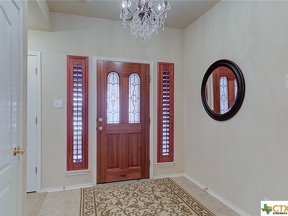 4th image of 239 Rock Springs Dr