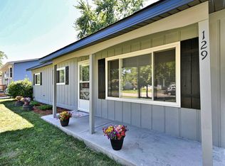 129 Springleaf Dr, Bolingbrook, IL 60440