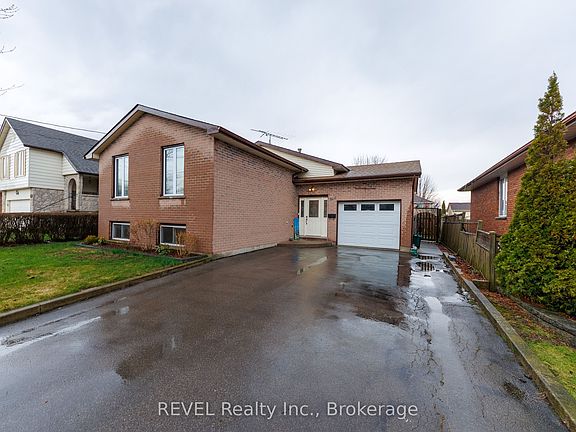 2nd image of 323 Barrick Rd