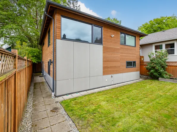 3317 36th Ave S Unit B, Seattle, WA 98144