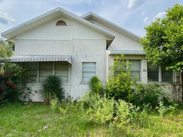 751 Avenue B SW, Winter Haven, FL 33880