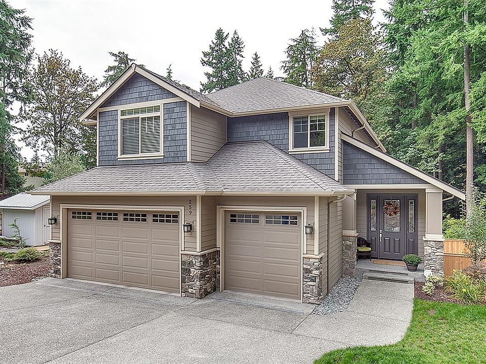 1st image of 259 208th Ave NE