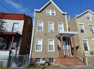 14 N Straight St, Paterson, NJ 07522
