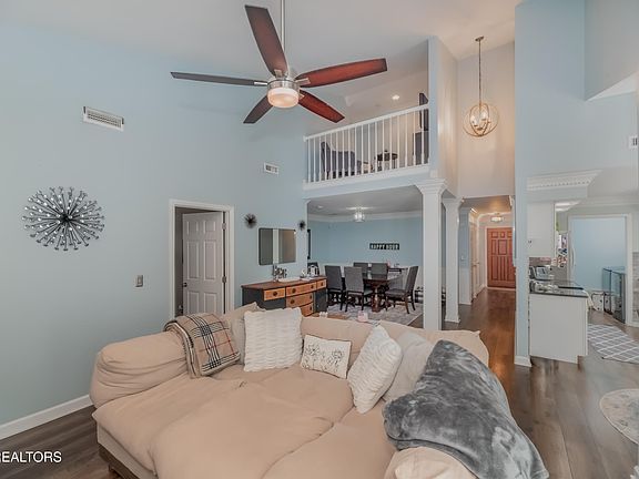 2nd image of 1403 Kenton Way