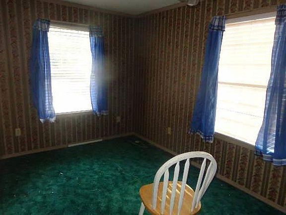 5th image of 55865 Clover Rd