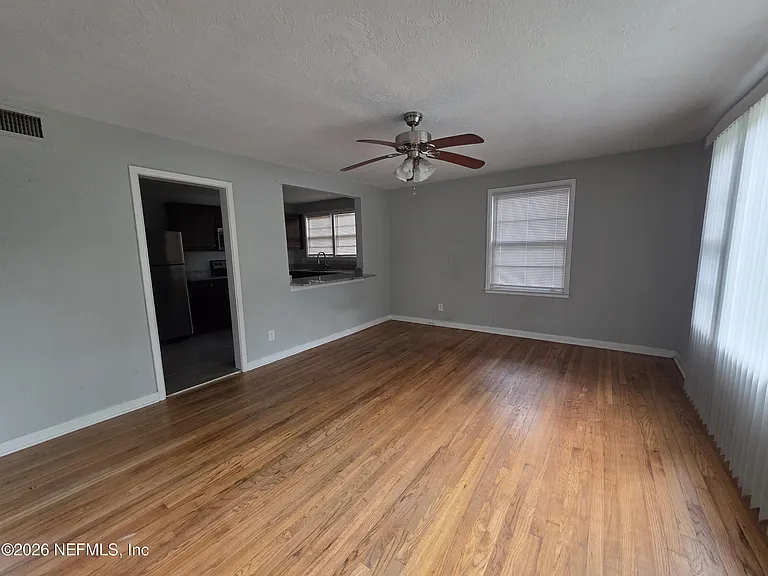 1265 Donald St #2 — Photo 2