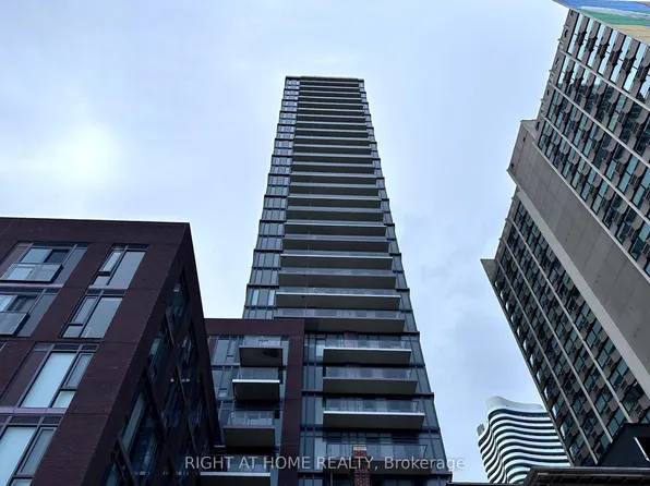 308 Jarvis St #3310, Toronto, ON M5B 0E3