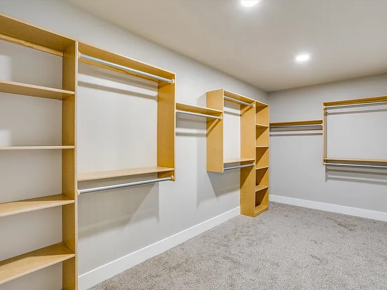 8845 W Haylee St — Photo 11