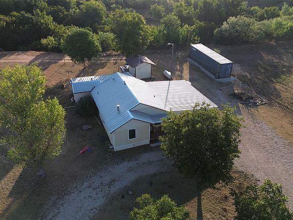 3rd image of 801 State Highway 153