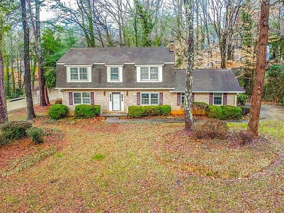 2nd image of 958 Abingdon Ct