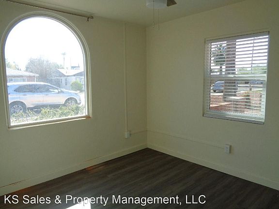 5th image of 1608 W Mulberry Dr #1-3