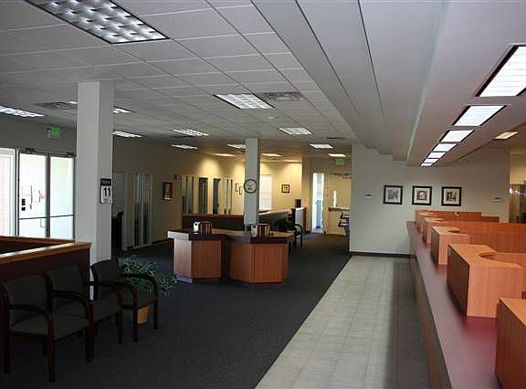 3rd image of 6921 W Grandridge Blvd