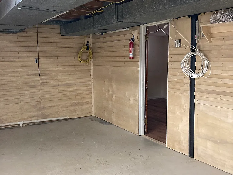 6400 Pickett St — Photo 22