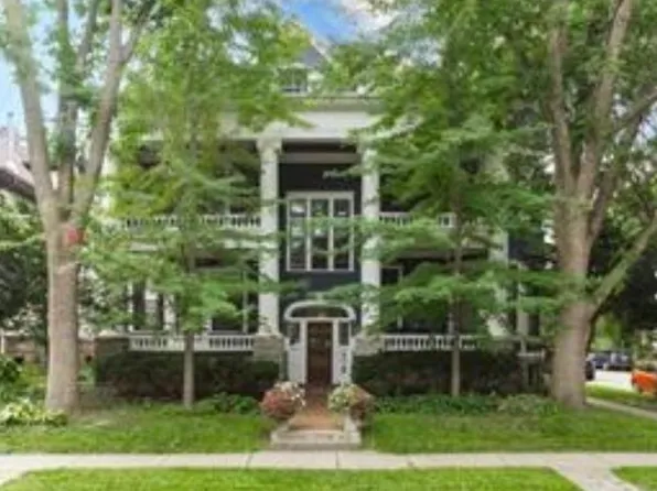 496 Holly Ave APT 3, Saint Paul, MN 55102