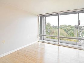 Skyline Apartments