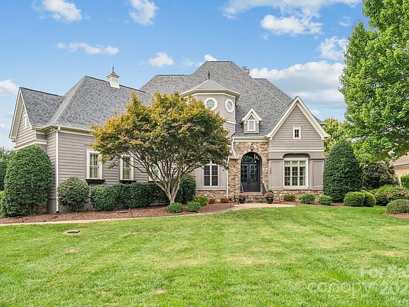2nd image of 145 Milford Cir