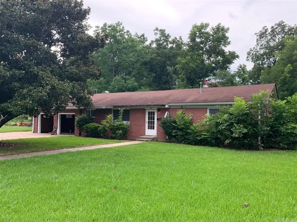 318 W Parker St, Hamburg, AR 71646