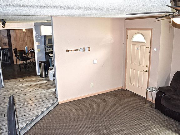 5th image of 2929 Mangrove Ave