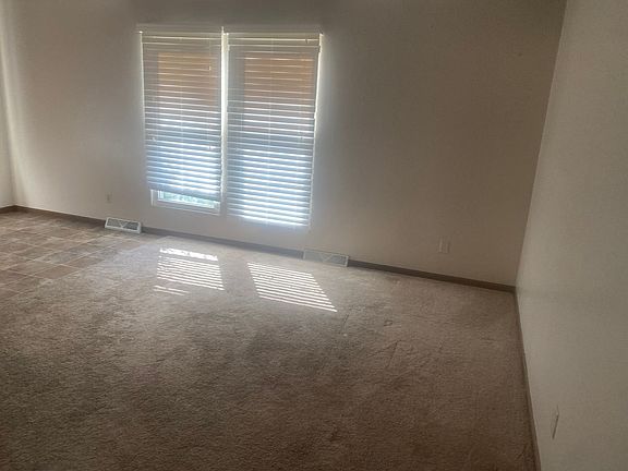 2nd image of 612 E Madison St Unit 2
