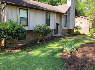 2395 Wine Ridge Dr, Birmingham, AL 35244