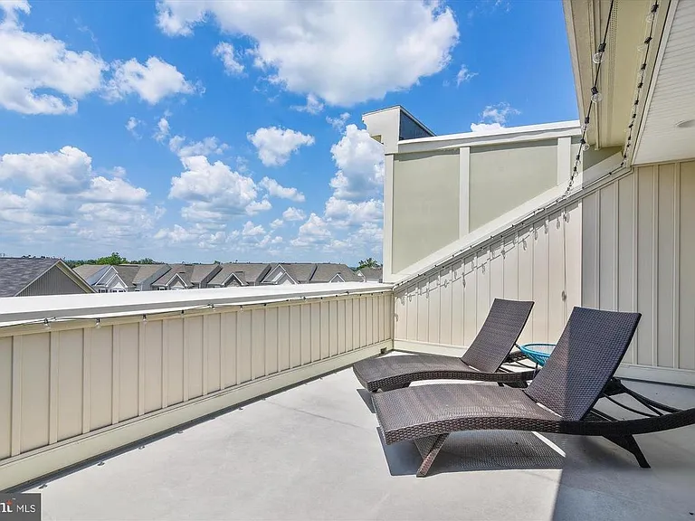 22483 Verde Gate Ter — Photo 38