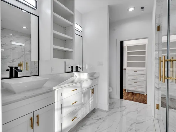 237 Hahlo St, Houston, TX 77020