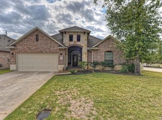 150 Magnolia Grove Ln, Conroe, TX 77384