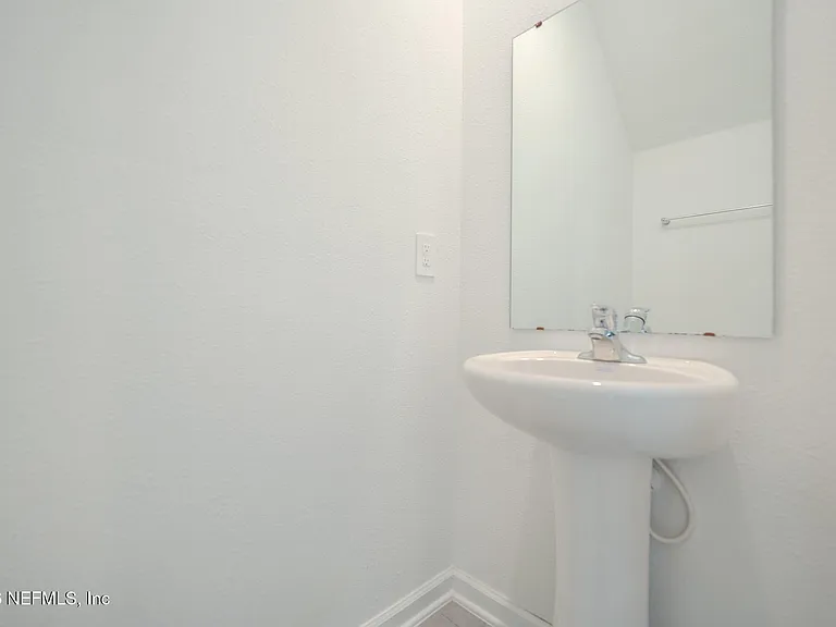 211 Sage Branch St — Photo 8
