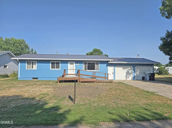 519 1st Ave NW, Steele, ND 58482