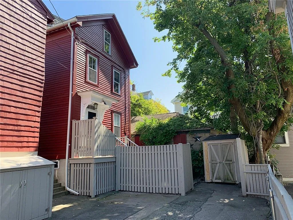 Sheldon Bed 81 Sheldon St Apt r, Providence, RI 02906 | HotPads