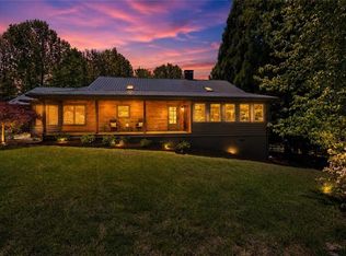 212 Hickory Oak Holw, Cumming, GA 30040