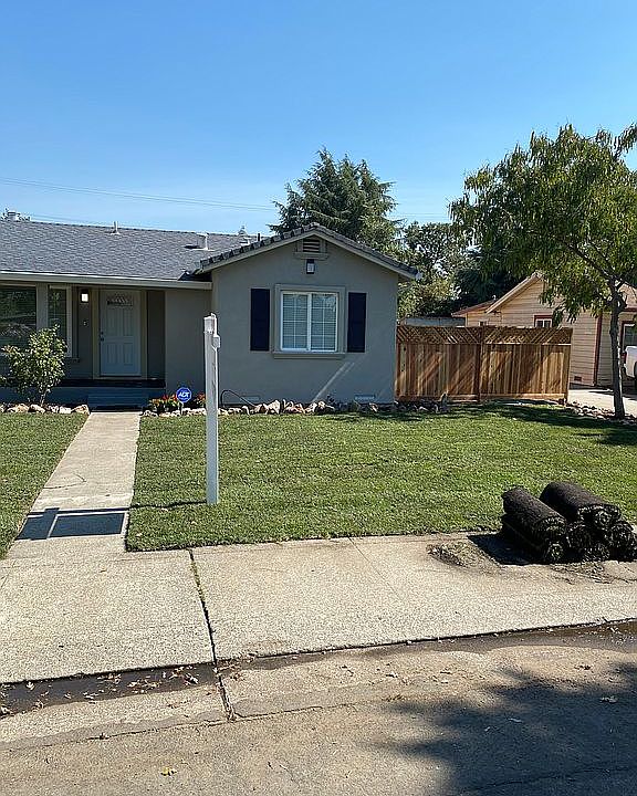 1st image of 2446 E Poplar St