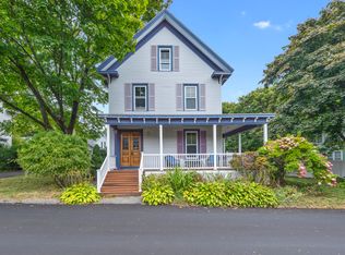 11 Beech St, Rockland, ME 04841