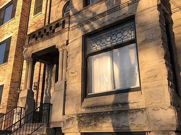 2nd image of 1417 N California Ave #G