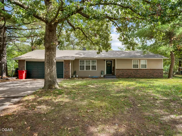 6614 Geneva Dr, Joplin, MO 64801