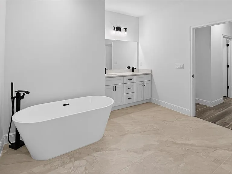 9066 N Akola Way — Photo 17