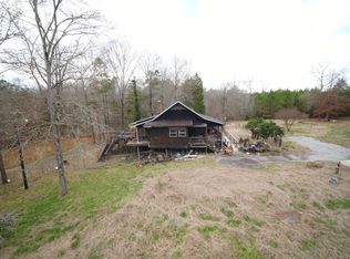 150 Falcon Ct, Hodges, SC 29653