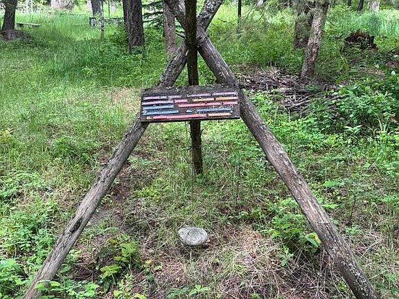 4th image of 221 Trask Pond Rd