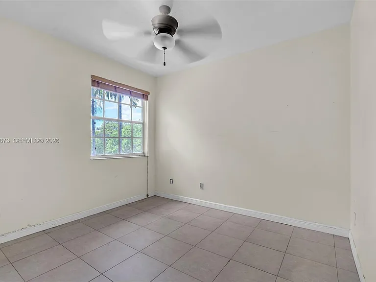 5149 SW 137th Ave #0 — Photo 7
