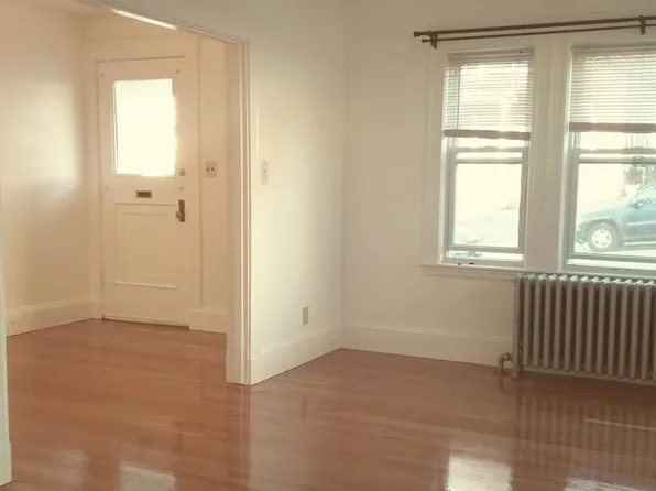 (undisclosed Address), West Roxbury, MA 02132