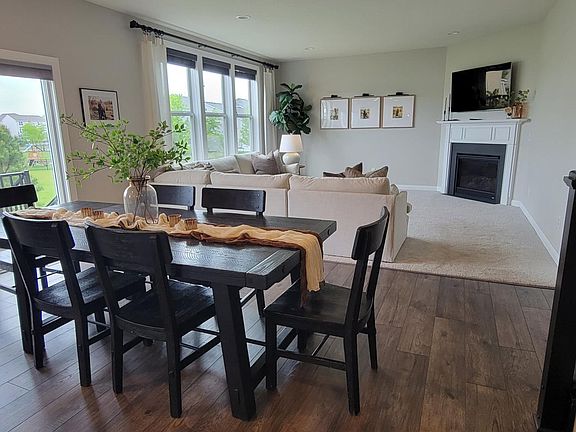 4th image of 8261 Arrowwood Ln N